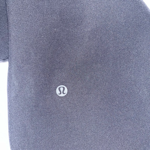 Lululemon on the fly pants - Picture 2 of 2